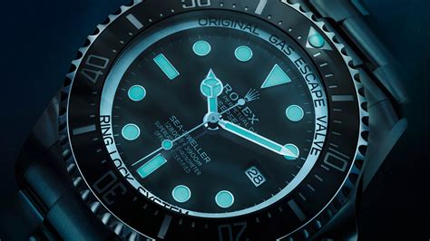 rolex submariner im dunkeln|rolex submariner list.